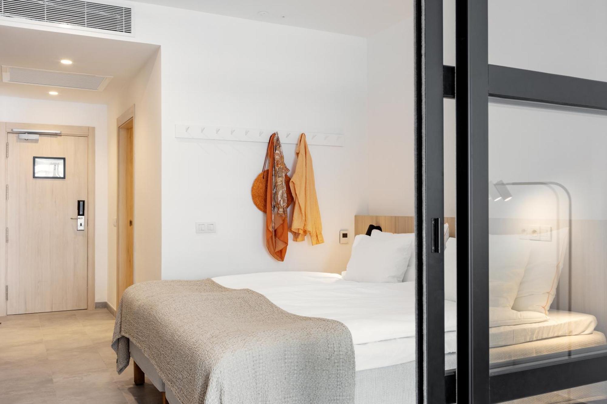 Sunwing Fanabe Beach Costa Adeje  Room photo