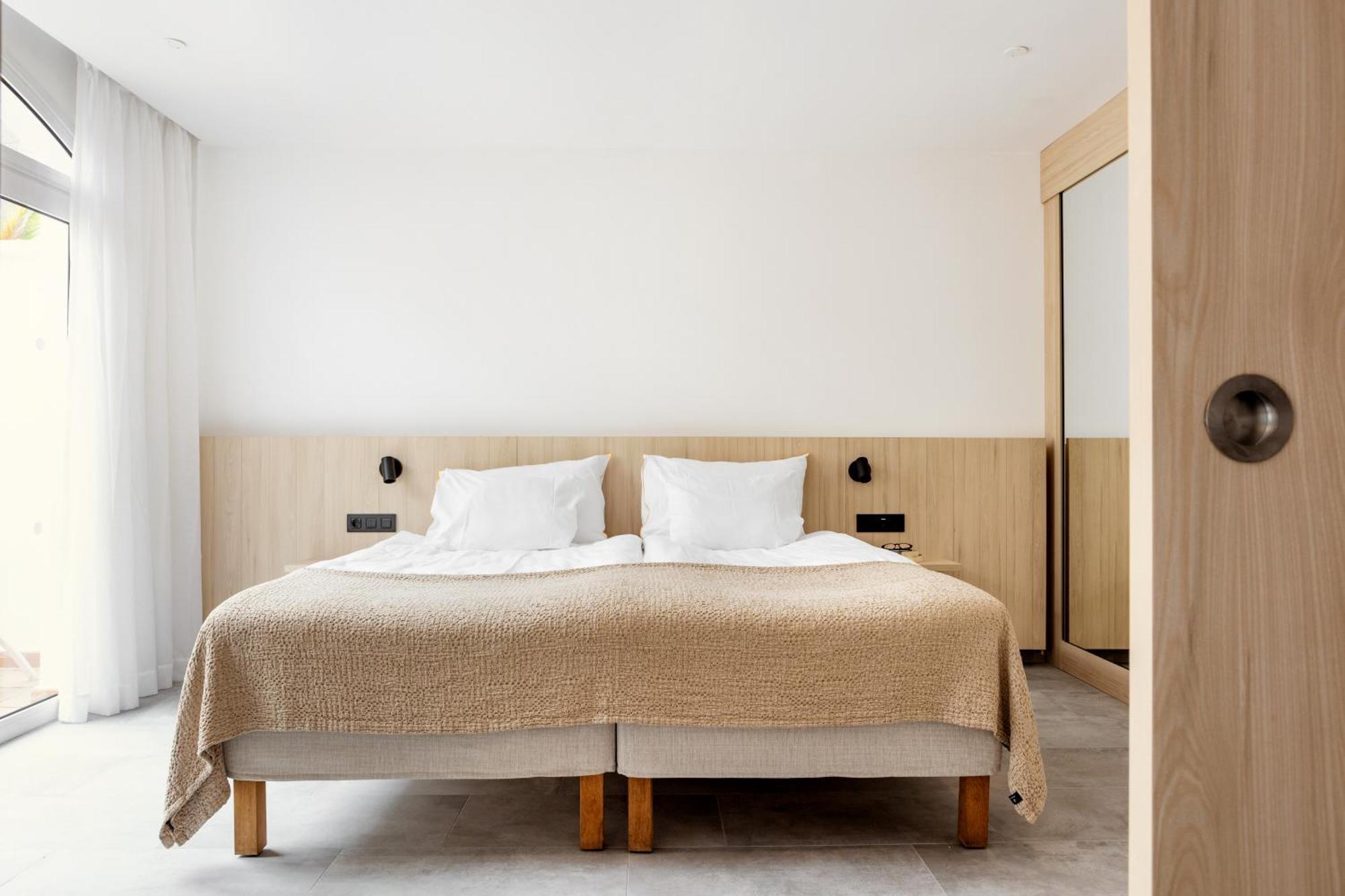 Sunwing Fanabe Beach Costa Adeje  Room photo