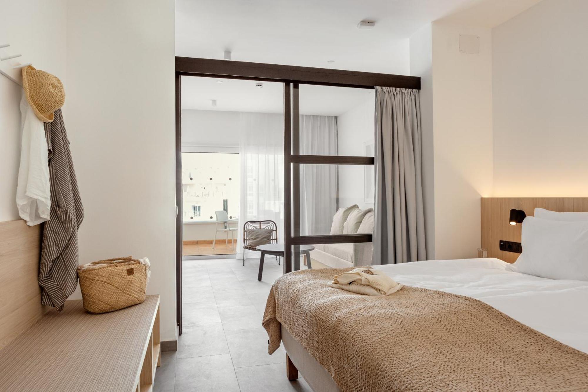 Sunwing Fanabe Beach Costa Adeje  Room photo